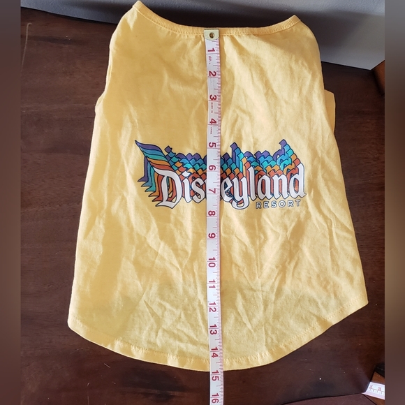 NWT Disneyland Tails Doggie T Shirt in Yellow - Picture 7 of 7